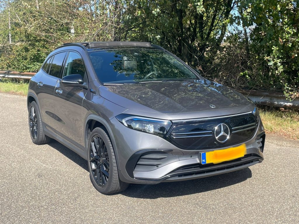 Mercedes-Benz EQA 250 AMG