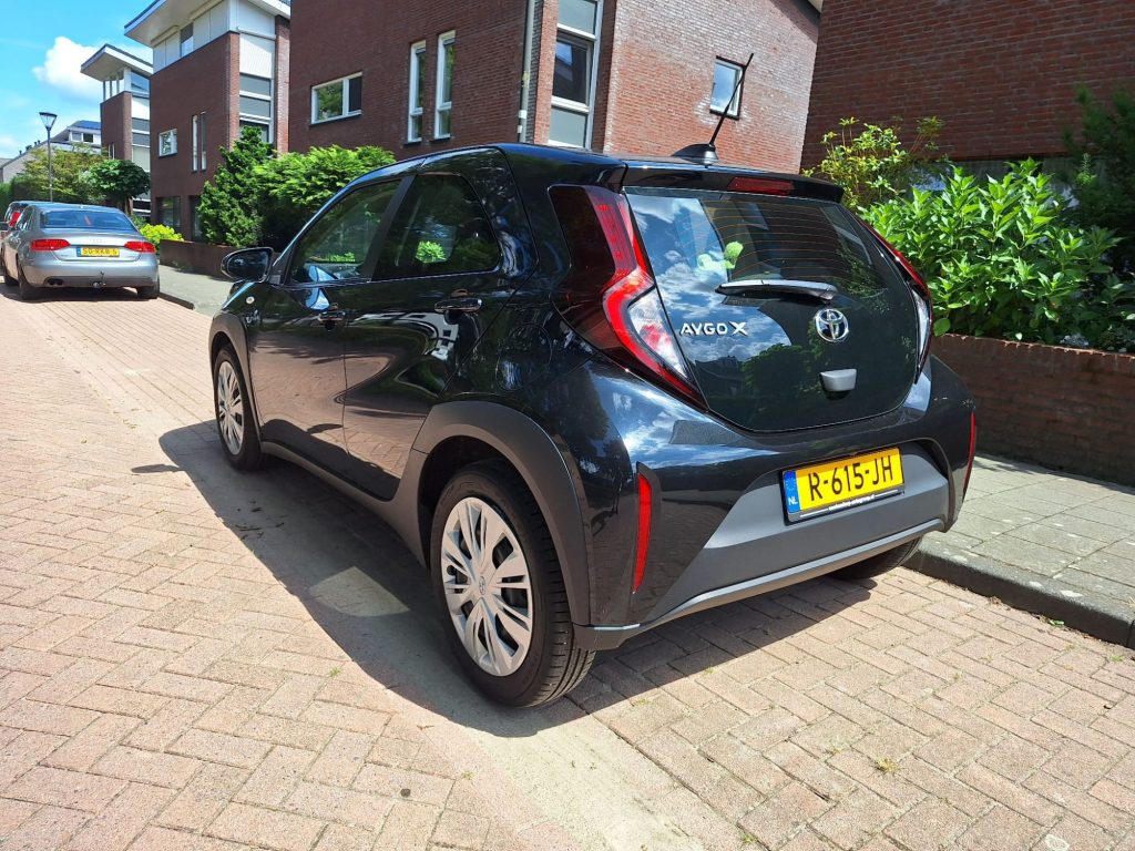 Toyota Aygo X (5-d) 1.0vvt