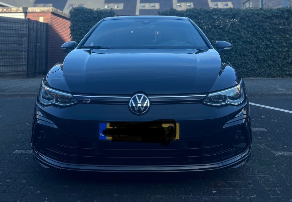Volkswagen Golf R-line
