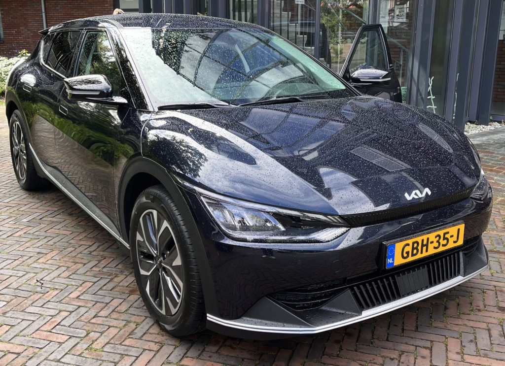 Kia EV6 58kWh Light Edition RWD